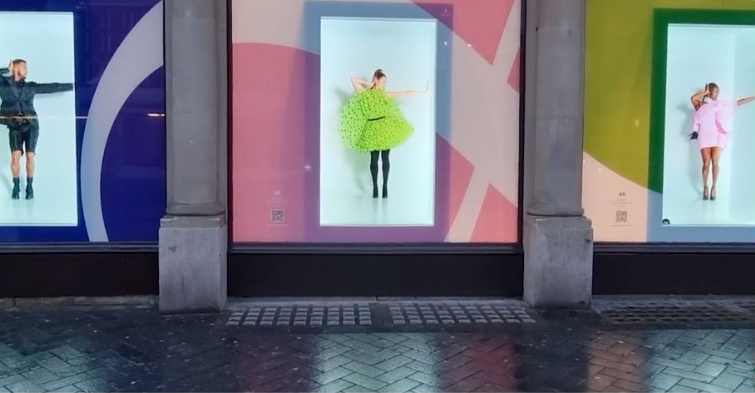 Hologram Capsule