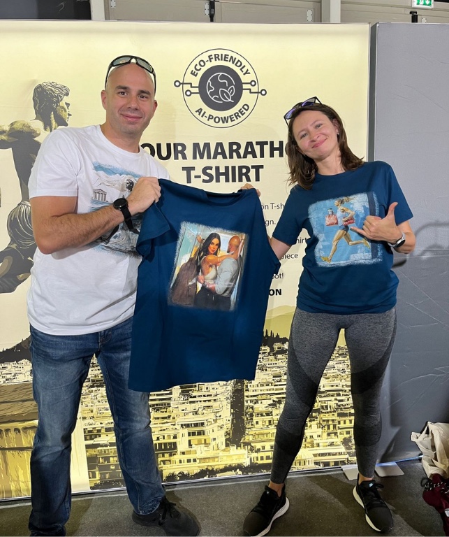 Guests with live-printed shirts